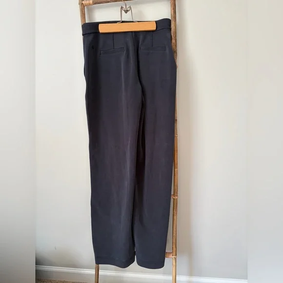 Lululemon Softstreme Pintuck Mid-Rise Pant - Picture 4 of 7